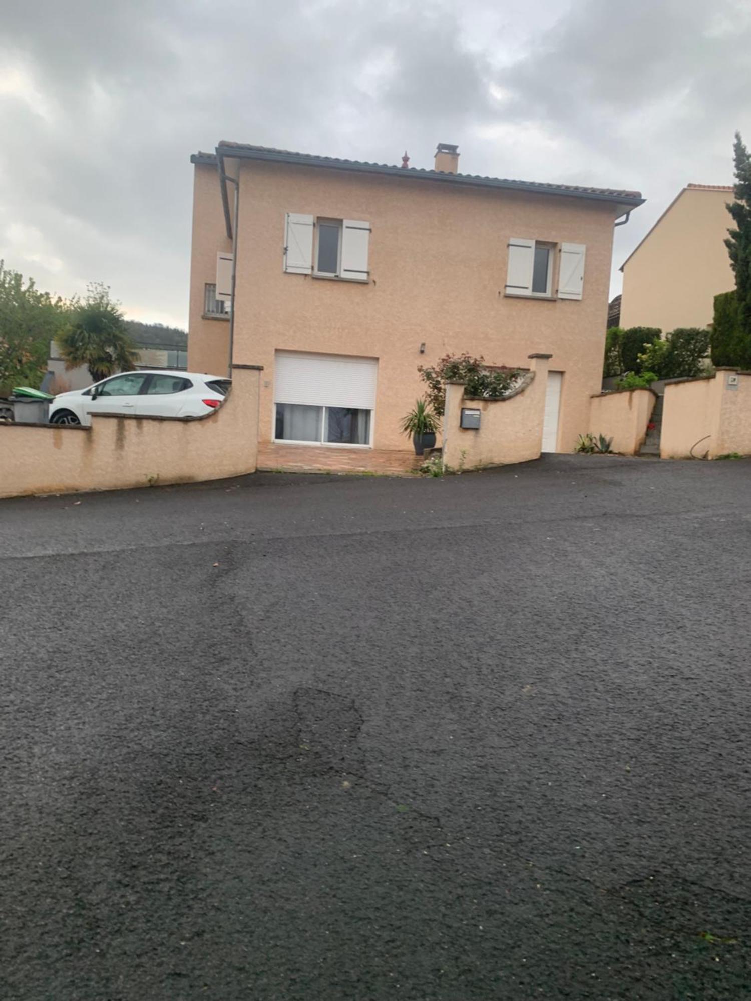 Appartement Douillet Mirefleurs Exterior foto